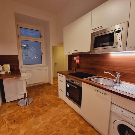 Sissi Royal Suite - Inner City 4 Bedroom Apartment 비엔나 외부 사진