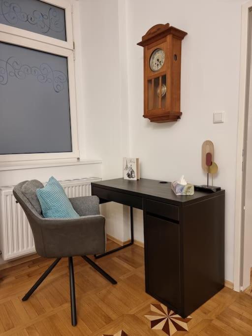 Sissi Royal Suite - Inner City 4 Bedroom Apartment 비엔나 외부 사진