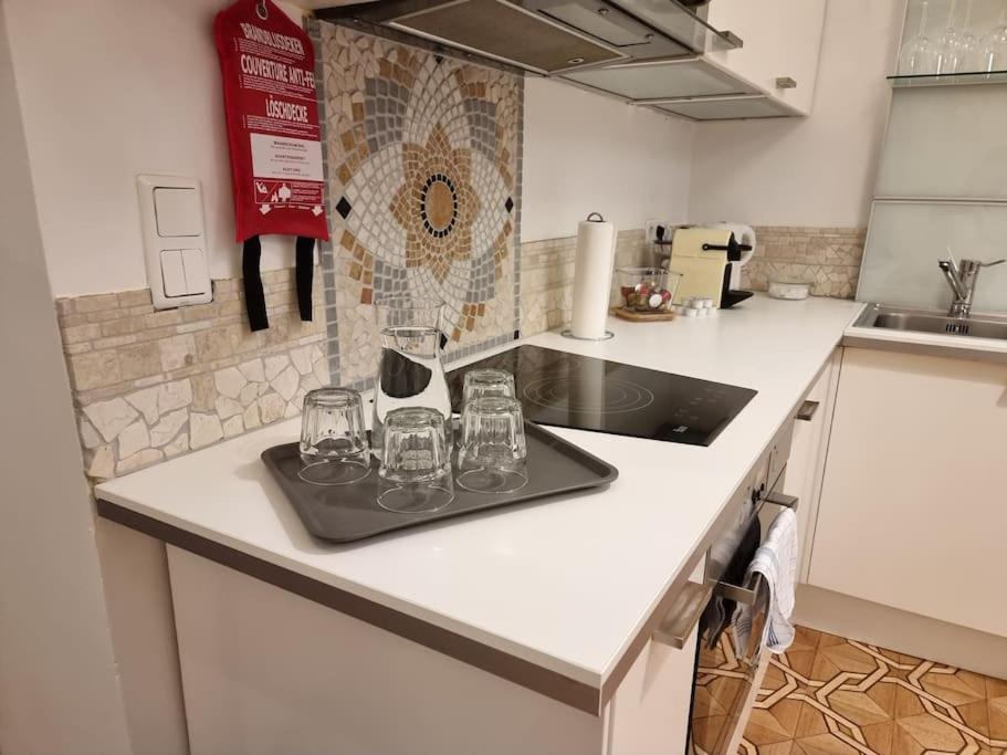 Sissi Royal Suite - Inner City 4 Bedroom Apartment 비엔나 외부 사진
