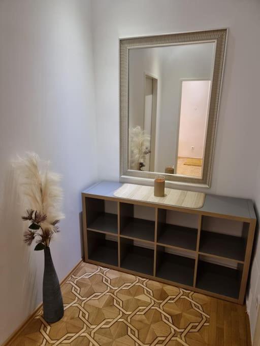 Sissi Royal Suite - Inner City 4 Bedroom Apartment 비엔나 외부 사진